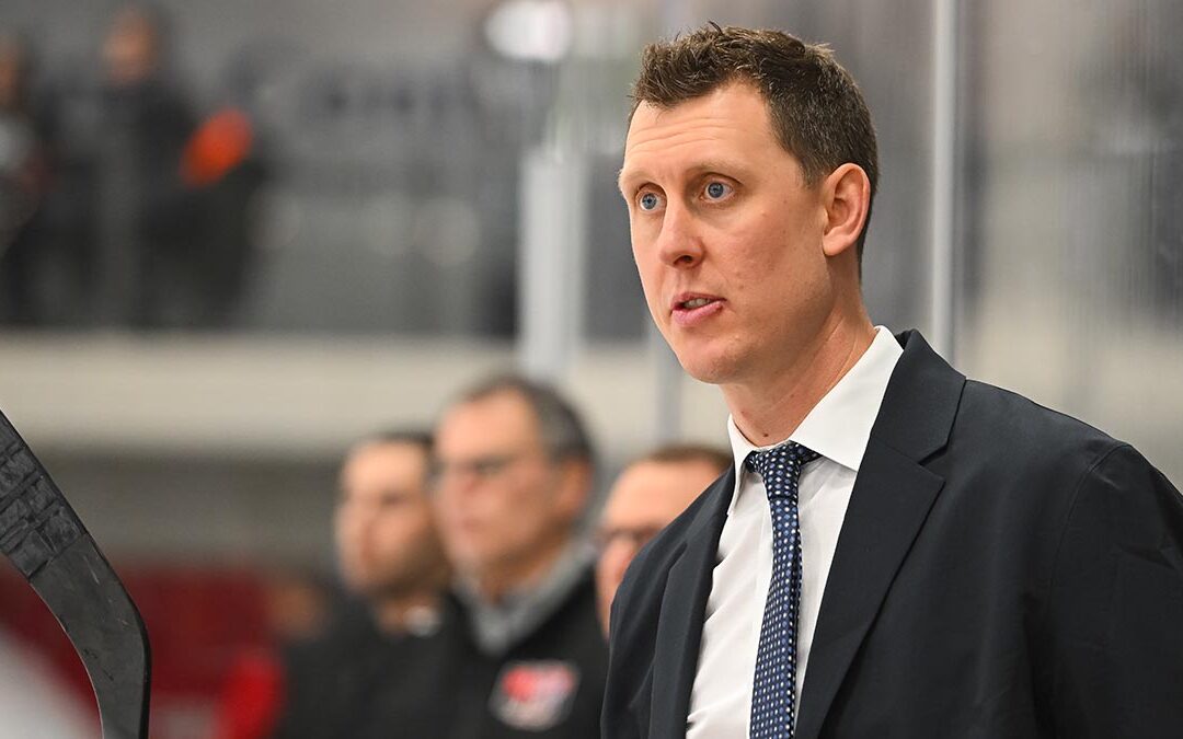 Campbell takes reins, steers Sens to four-point weekend