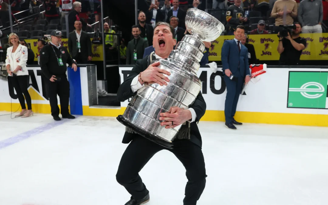 Brind’Amour reprises iconic Stanley Cup lift after 2nd title